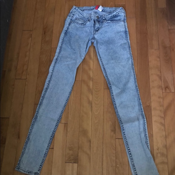 H&M jeans - Picture 3 of 4